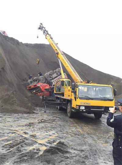 夷陵区上犹道路救援